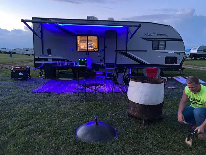 Mobile Man Cave LLC 4