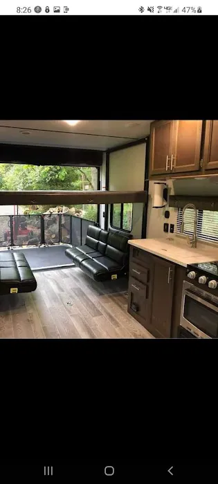 Mobile Man Cave LLC 9