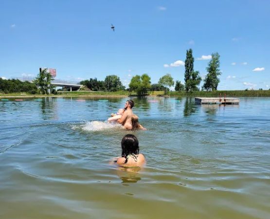 Sandy Point Lake