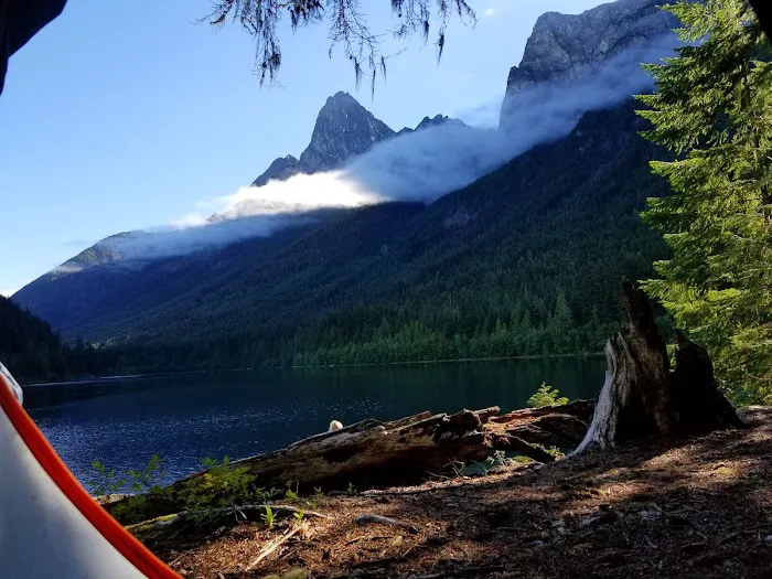 Hozomeen Lake Campground 4