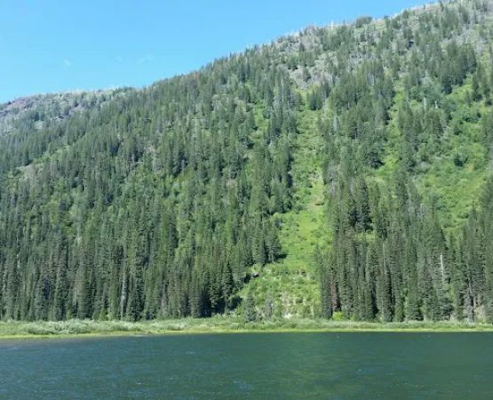 Handkerchief Lake Campground