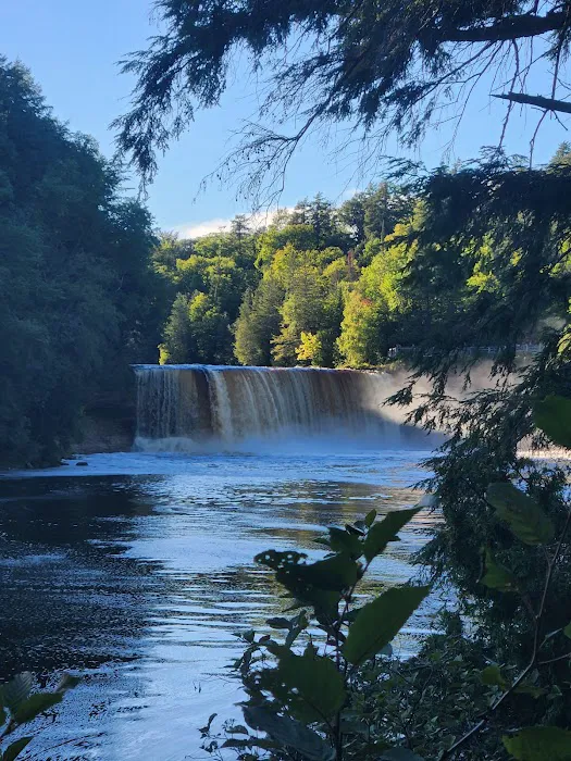 Tahquamenon Falls State Park Rivermouth Campgrounds 3