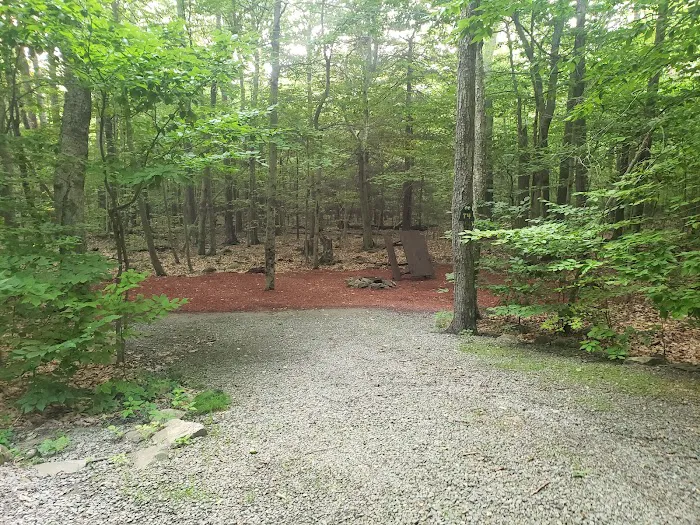 Hemlock Campground & Cottages 9