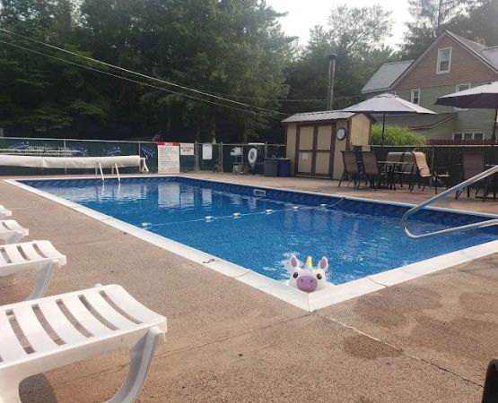 Hemlock Campground & Cottages