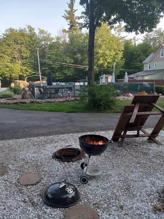 Hemlock Campground & Cottages 8
