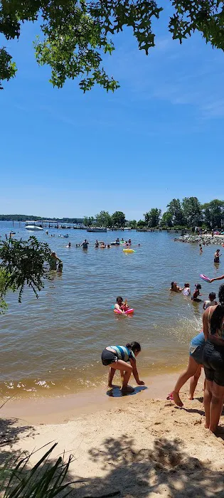 Charlestown Manor Beach And Campground 1
