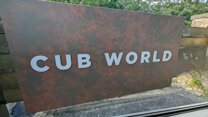 Cub World Dining Shelter 3