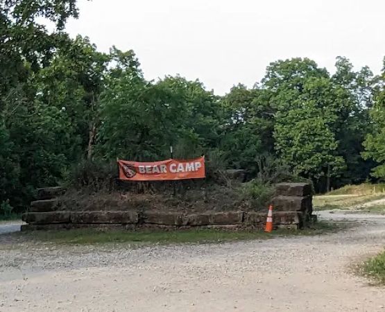 Cub World Dining Shelter