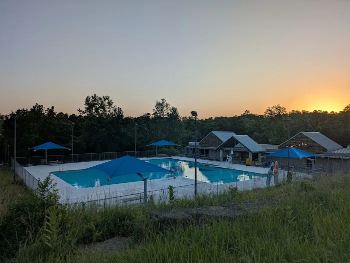 Central Camp Shower House and Pool 2