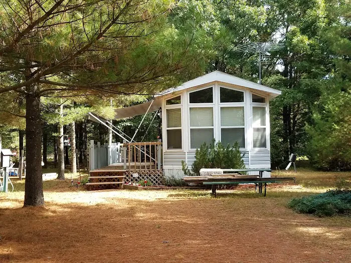 Rabls Pinequilizer Campground & Mobile Park 5