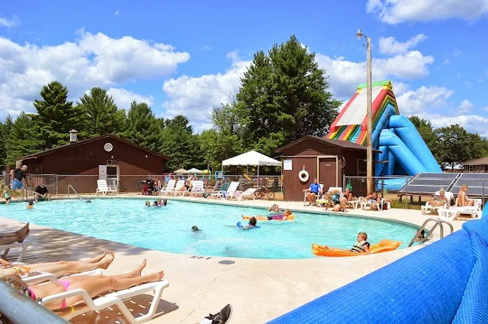 Pineland Camping Park 0