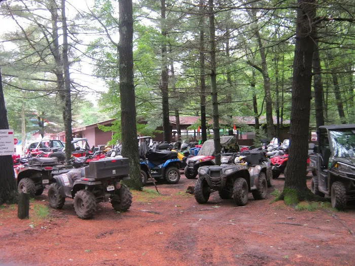 Pineland Camping Park 9