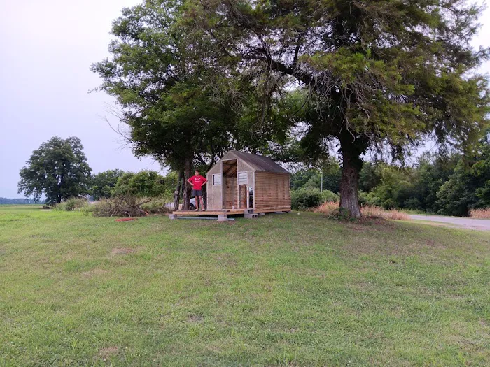 The Gin RV Parking, Camp Sites and Tiny Shack 2