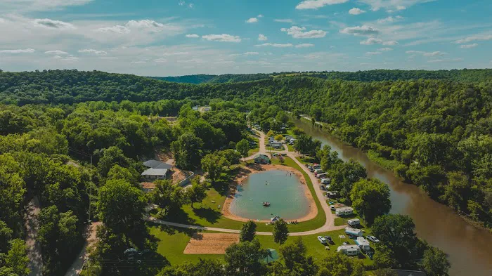 Upper Iowa Resort 7