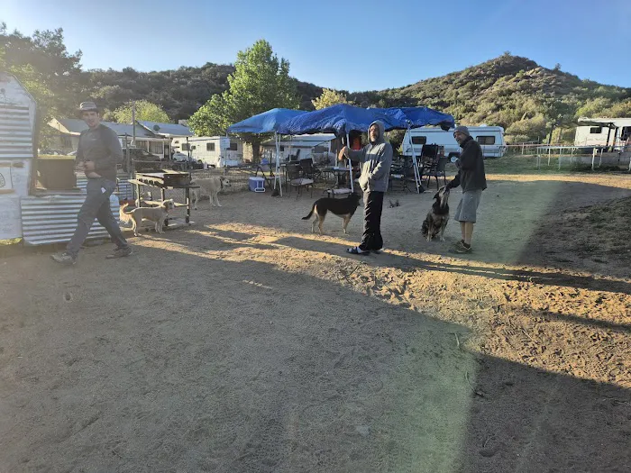 DeBenedetti's place for PCT hikers 1