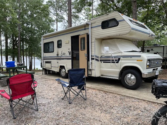 Citronelle Lakeview RV Park 9