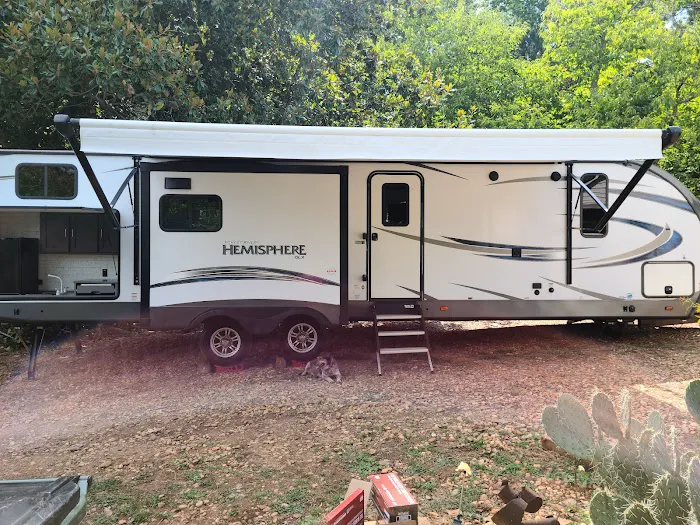 Waterside Camper Rentals 0