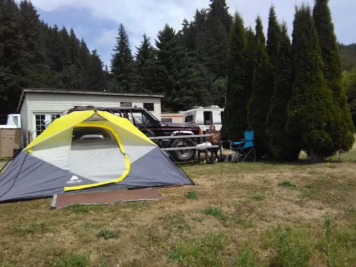 Sunset Landing RV Park 8
