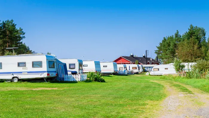 Chinook Bend RV Resort 0