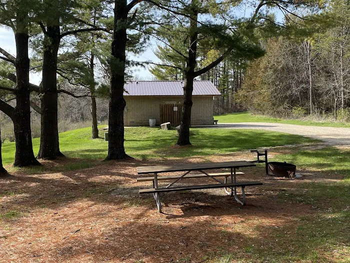 Fontana Park Creekside Campground 8