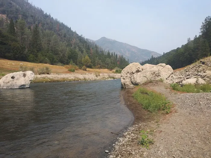 McCloud Bridge Day Use Area 4