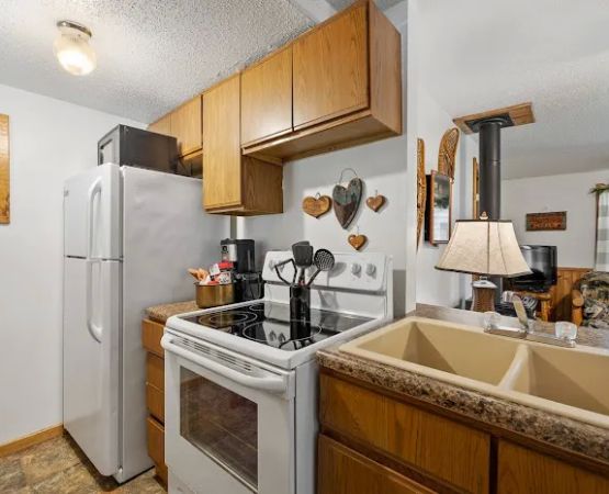 Lake Park Campground & Cottages