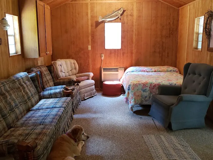 Glamping Clear Spring Maryland 3-Cabin Campground 9
