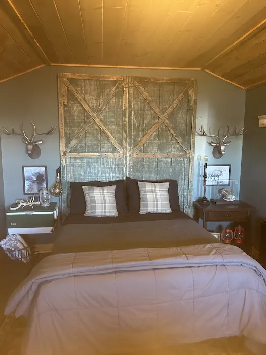 Twin Ponds Lodge 1