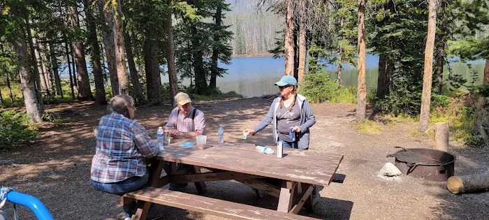 Yellowjacket Lake Campground 2