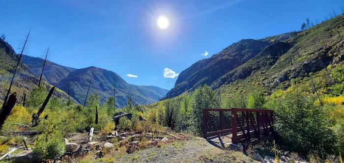 Thirtymile Trailhead 2