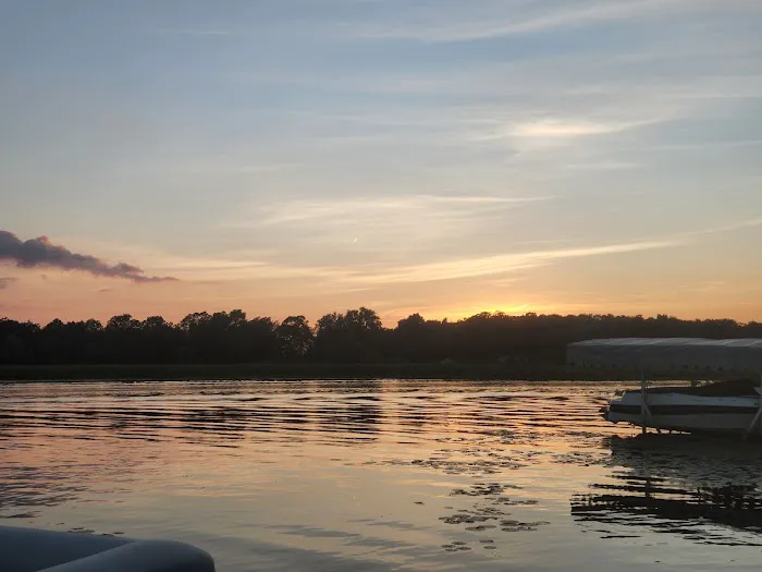 Vineyard Lake 6