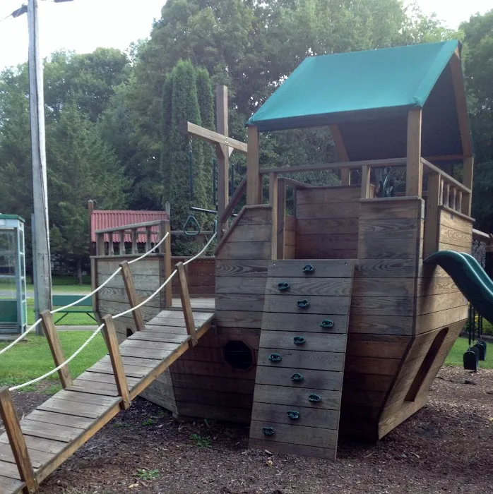 Trails End Campground and Mobile Home Park 8