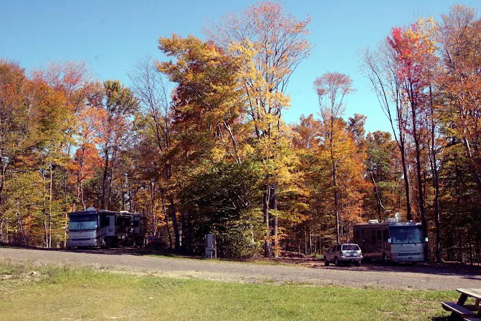 Deer Haven Campground & Cabins 6