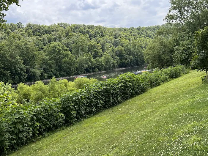 Buttonwood Campground 8