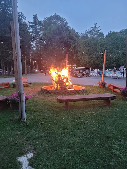 Yogi Bear's Jellystone Park at Yonderhill in Madison, ME 8