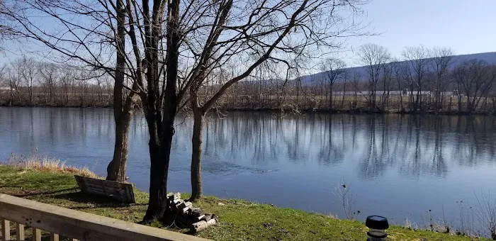 Bowser's Riverfront Campground 6
