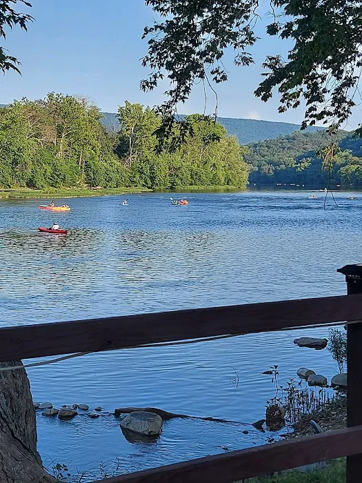 Bowser's Riverfront Campground 9