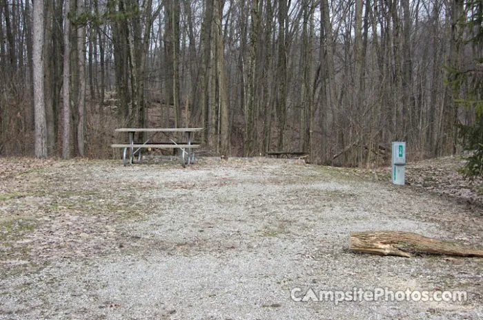 Hidden Lake Gems Camping Spot Located in Mt. Gilead Ohio 4