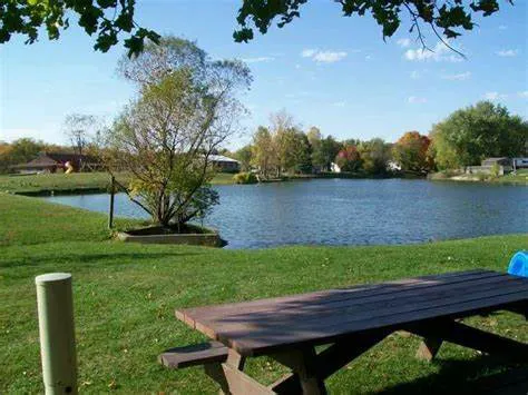 Hidden Lake Gems Camping Spot Located in Mt. Gilead Ohio 2