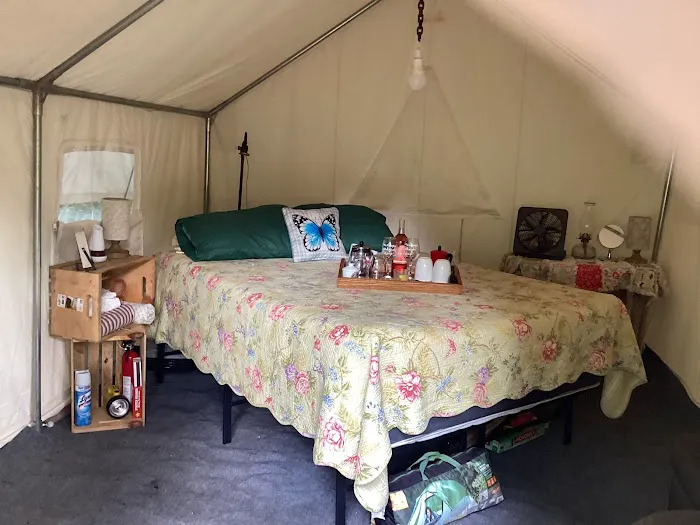 Winedrops Creekside Camping 2