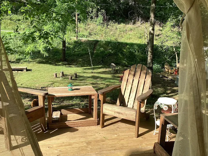 Winedrops Creekside Camping 5
