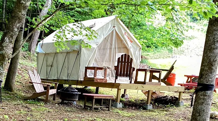 Winedrops Creekside Camping 0
