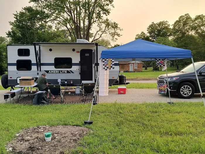 St. Genevieve RV Park 9