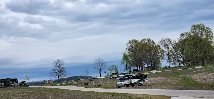 Lead Hill Campground - Bull Shoals Lake 8