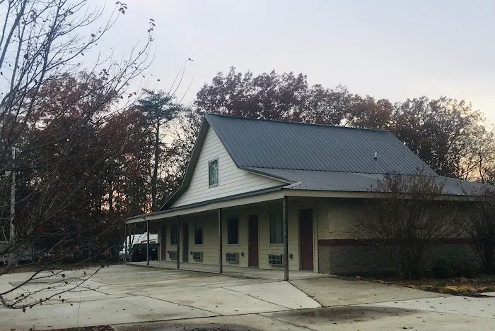 Bledsoe Forest Campground and Apartment Rentals 8