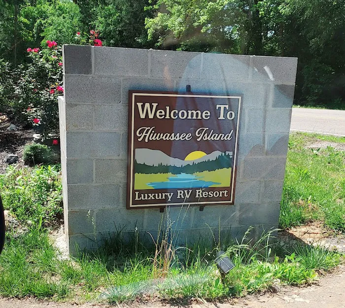 Hiwassee Island Luxury RV Resort 5