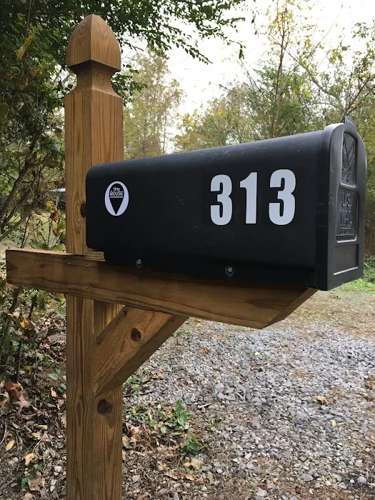 tiny HOUSE CAMPGROUND 3