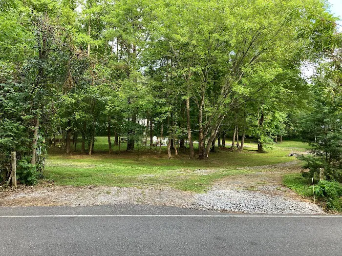 tiny HOUSE CAMPGROUND 7