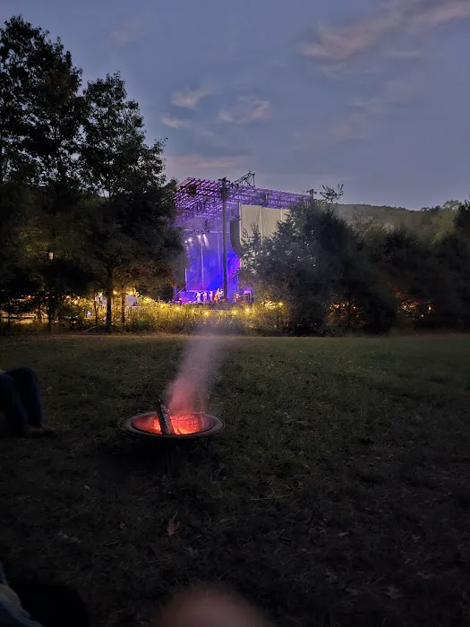 Ole Limestone - Camping 4