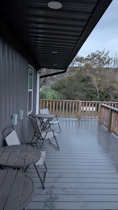 Bigmouth Cave Retreat- Camping and cabins! 9